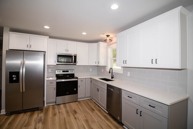 Photo - 143 Reichard Dr (Madison Heights, VA) House