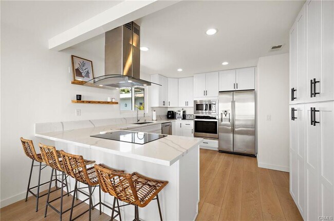 Foto del edificio - 126 Calle Patricia