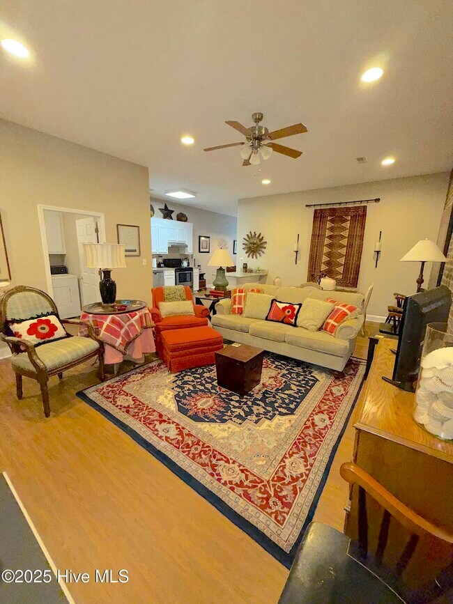 Foto del edificio - 3408 Eli Joyner Ln