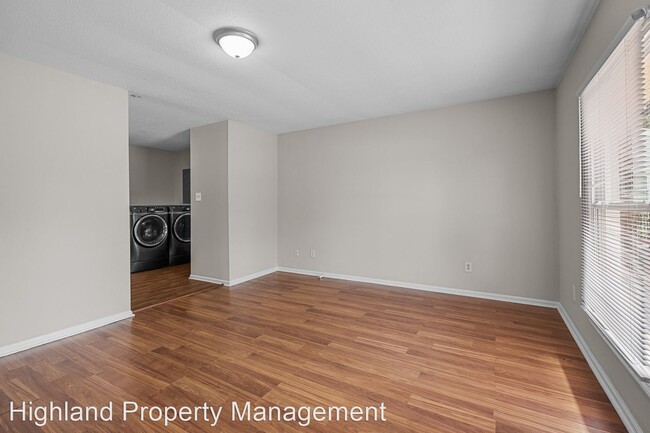 Building Photo - 3 br, 2 bath House - 3112 Woodbine Ct.