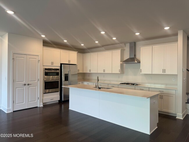 Foto del edificio - 2105 Explorer Ln