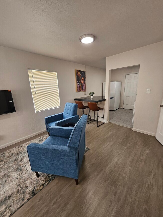 Building Photo - 3518 S Bannock St