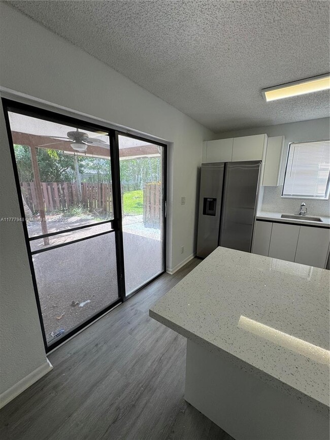 Building Photo - 2530 NW 99th Ave