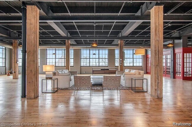 Foto del edificio - 1535 Sixth St