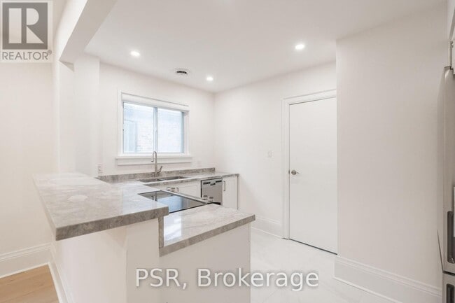 Building Photo - 25 Coulson Ave