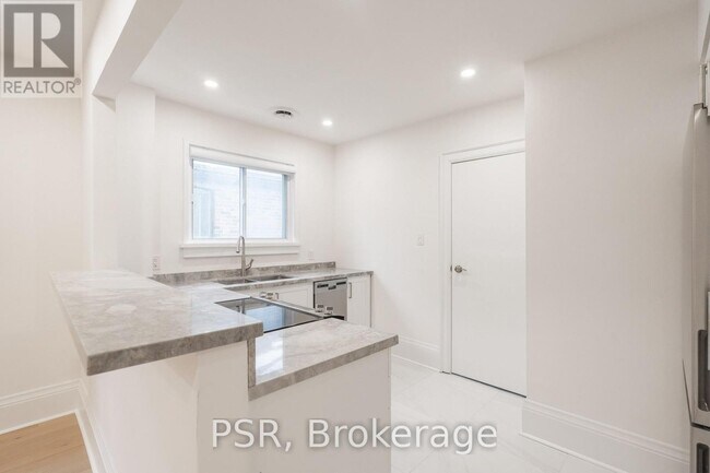 Photo du bâtiment - 25 Coulson Ave