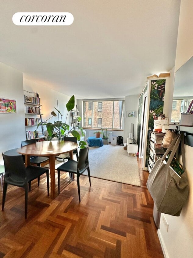 Foto principal - 2373 Broadway