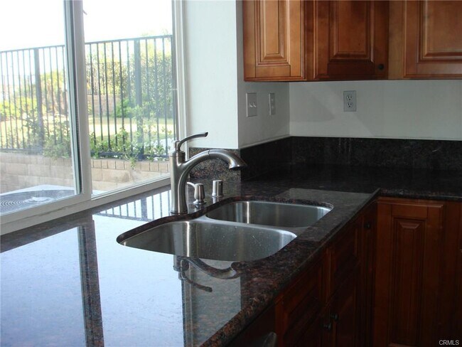 Foto del edificio - 11774 Oakhurst Way