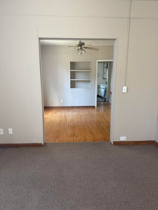 Foto del edificio - 613 17th St S