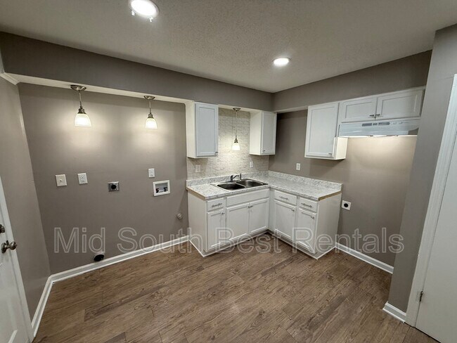 Foto del edificio - 4228 Brookway St