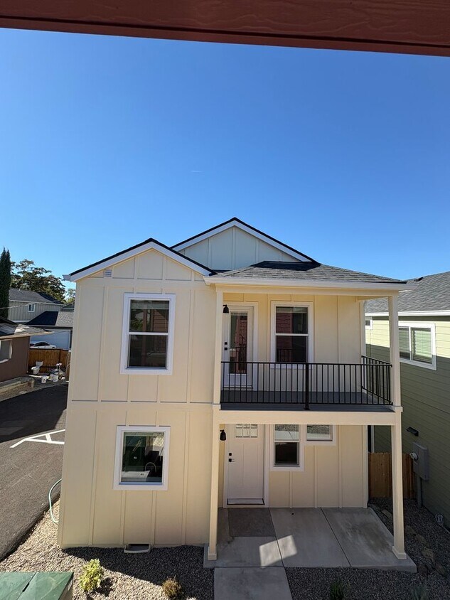 Primary Photo - New Construction 3-bedroom, 2-bathroom tow...