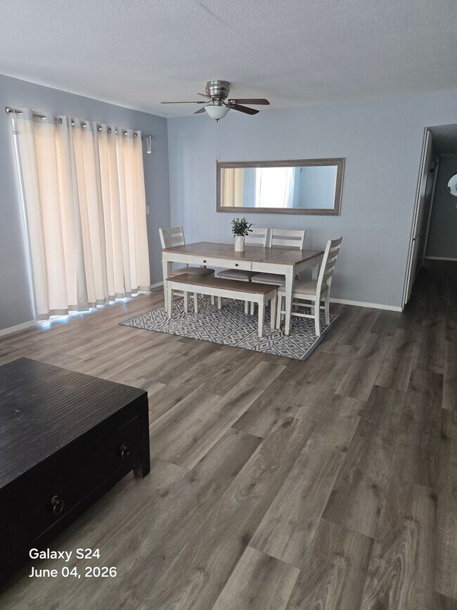 Foto del edificio - 2889 Hidden Valley Dr