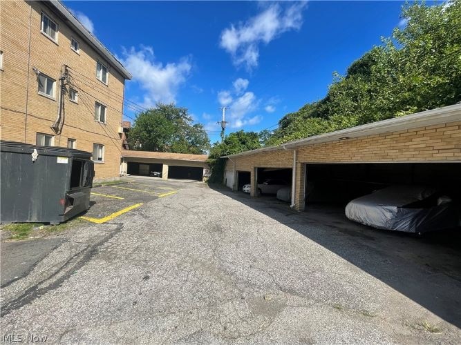 1867 N Taylor Rd Cleveland, OH 44112 – photo 4