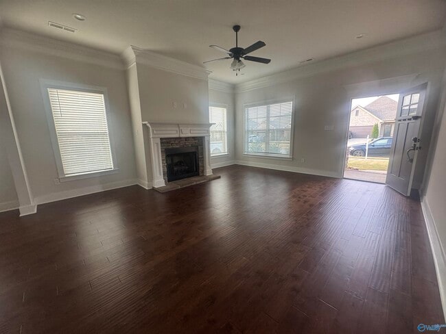 Foto del edificio - 117 Innocent Trl