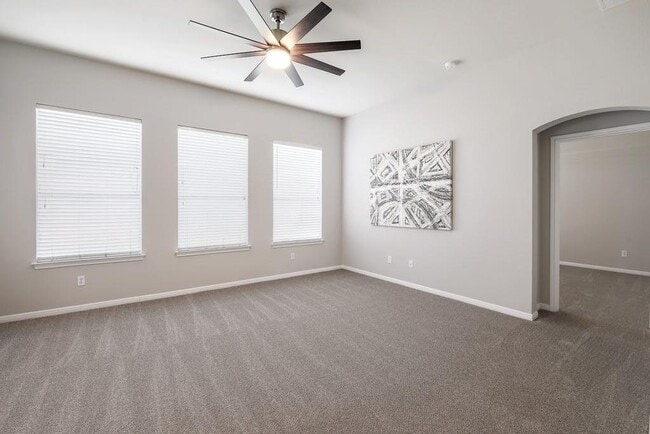 Building Photo - 11716 Larch Valley Dr