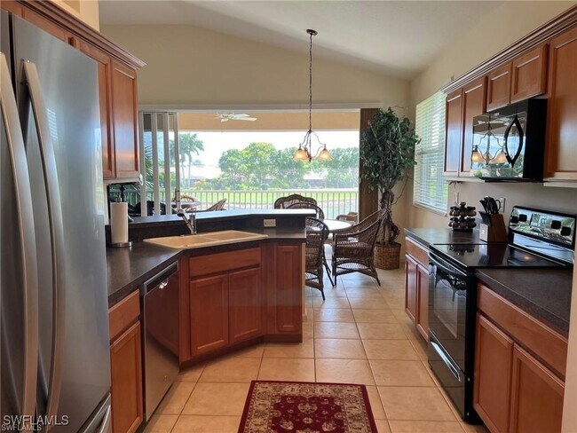 Building Photo - 6821 Ascot Dr
