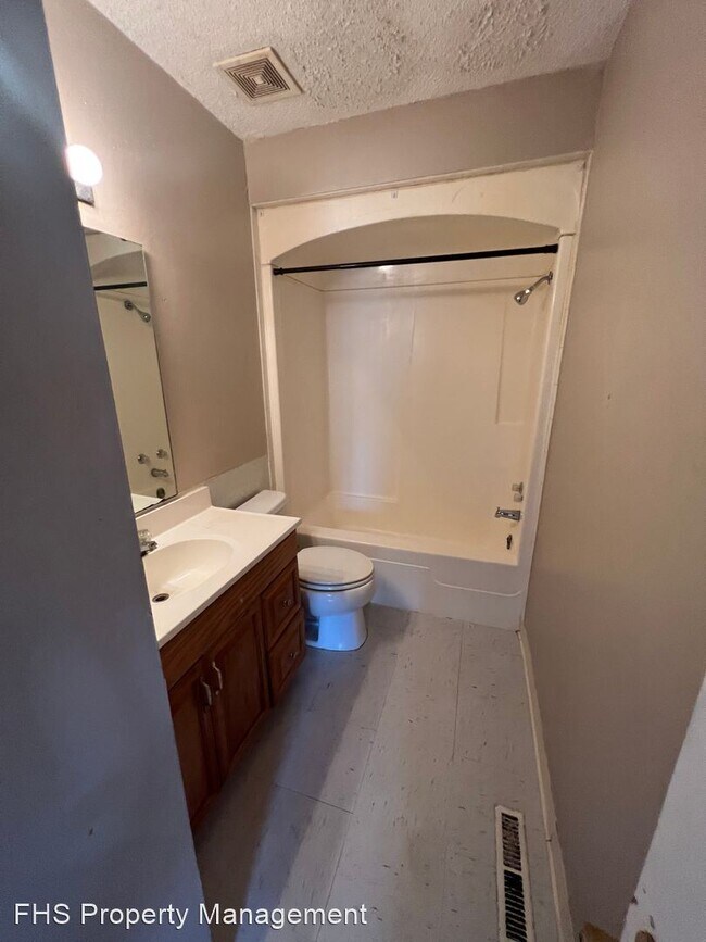 Foto del edificio - 2 br, 1 bath House - 4111 W Burbank Unit A