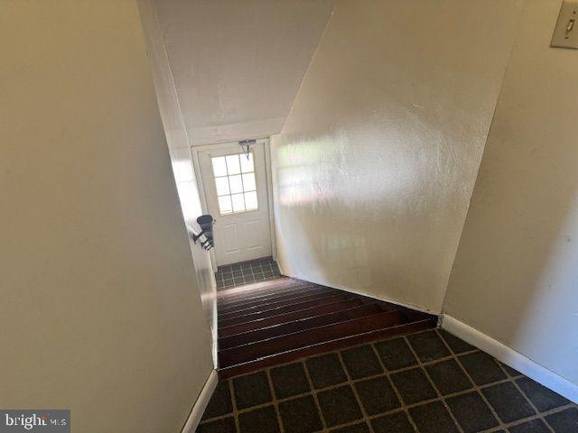 Building Photo - 132 N Main St