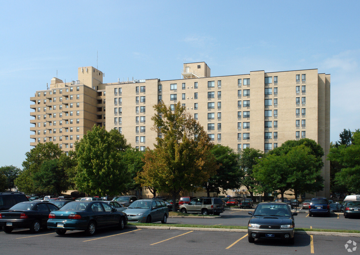 Foto del edificio - B'nai B'rith Apartments