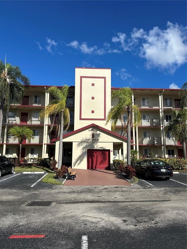 Building Photo - 12755 SW 16th Ct