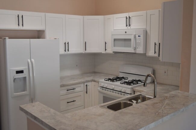 Building Photo - Charming 3-Bedroom Home for Rent in Winter Garden, FL