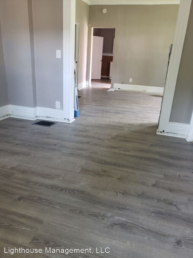 Foto del edificio - 2 br, 1 bath House - 26 Borchard St.