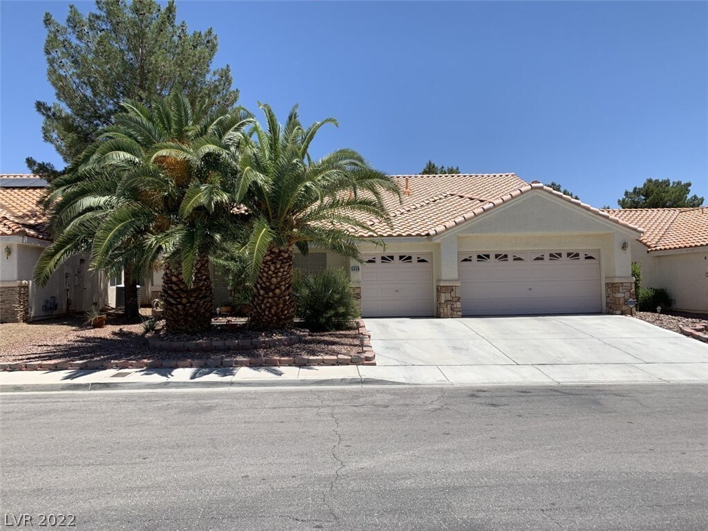 Primary Photo - 3690 Yorba Linda Dr