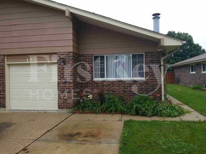 Foto principal - 185 Paramount Dr