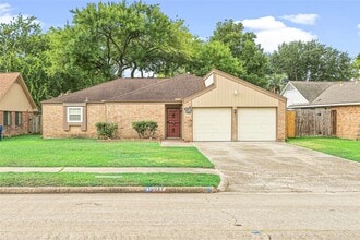 Building Photo - 5927 Bihia Forest Dr