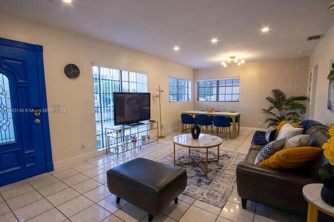 Foto del edificio - 5911 SW 5th Ter