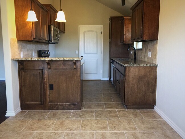 Foto del edificio - 3 Bed/2 Bath Home in The Grove-Community P...