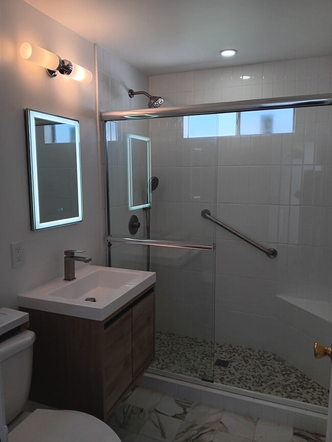 Foto del edificio - 2710 183rd St