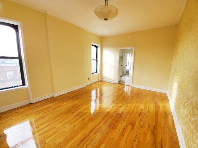 Building Photo - 418 Jefferson Ave