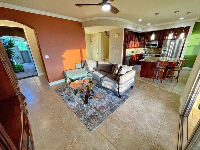 Building Photo - Luxury Townhome Living at The Villas at Ke...