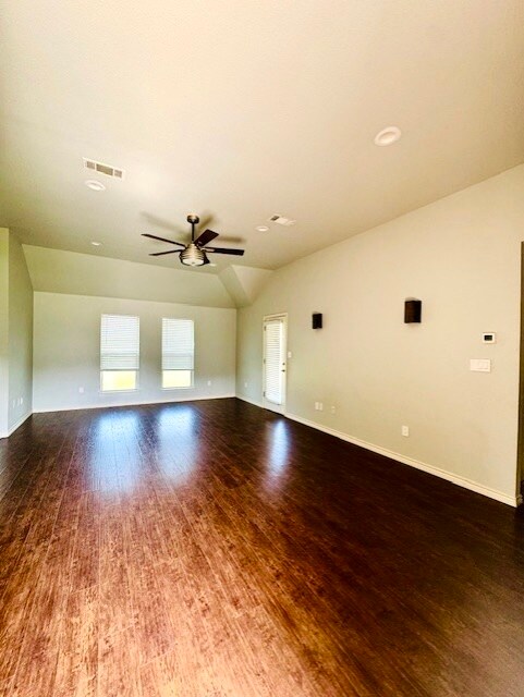 Foto del edificio - 5525 Westchase Loop