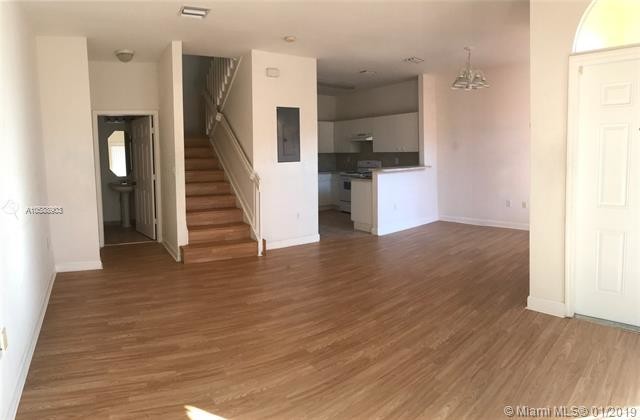 Building Photo - 3619 NW 29th Ct