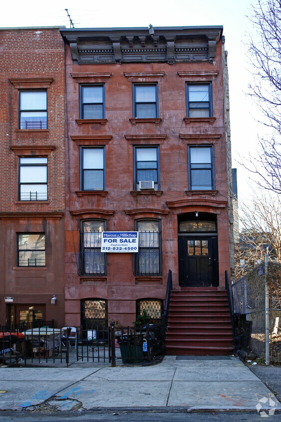 Foto del edificio - 22 E 129th St