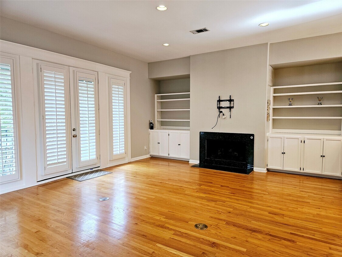Foto principal - 3818 Hazard St