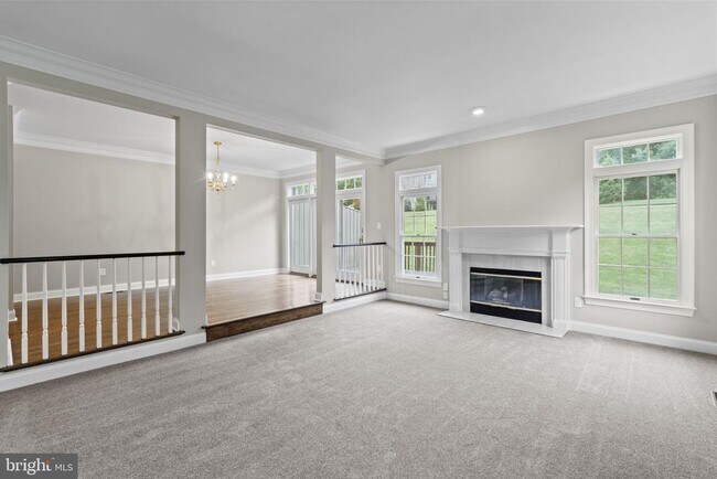 Building Photo - 333 Lea Dr