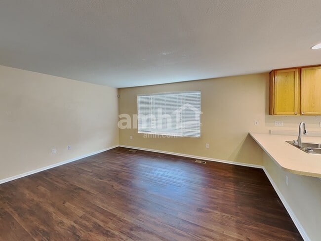 Building Photo - 6357 Old Divide Trl
