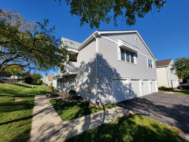 Building Photo - 446 Liberty Ct