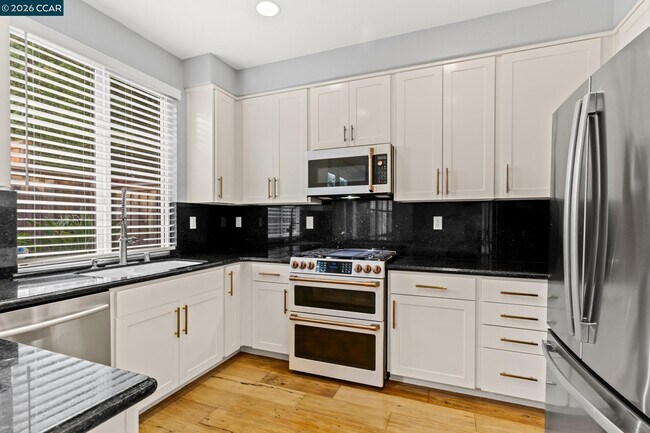 Foto del edificio - 3927 Hidden Grove Ln