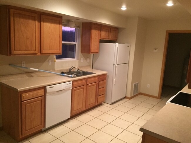 Foto del edificio - 1254 Rock Ridge Ln