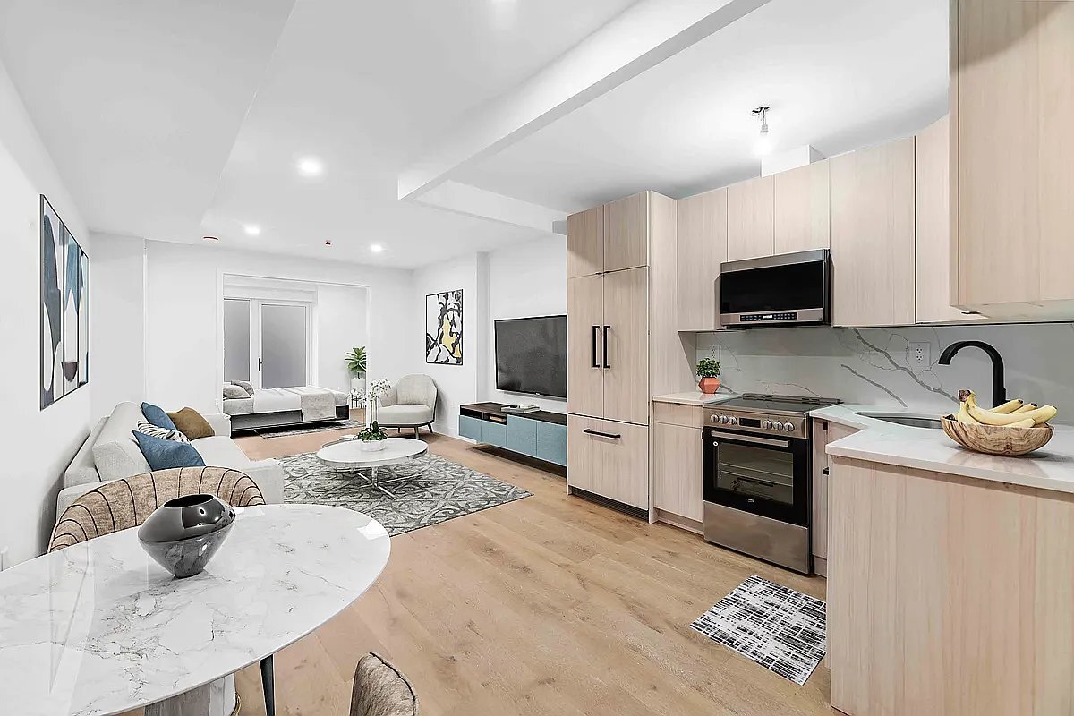 Foto principal - 20 E 13th St