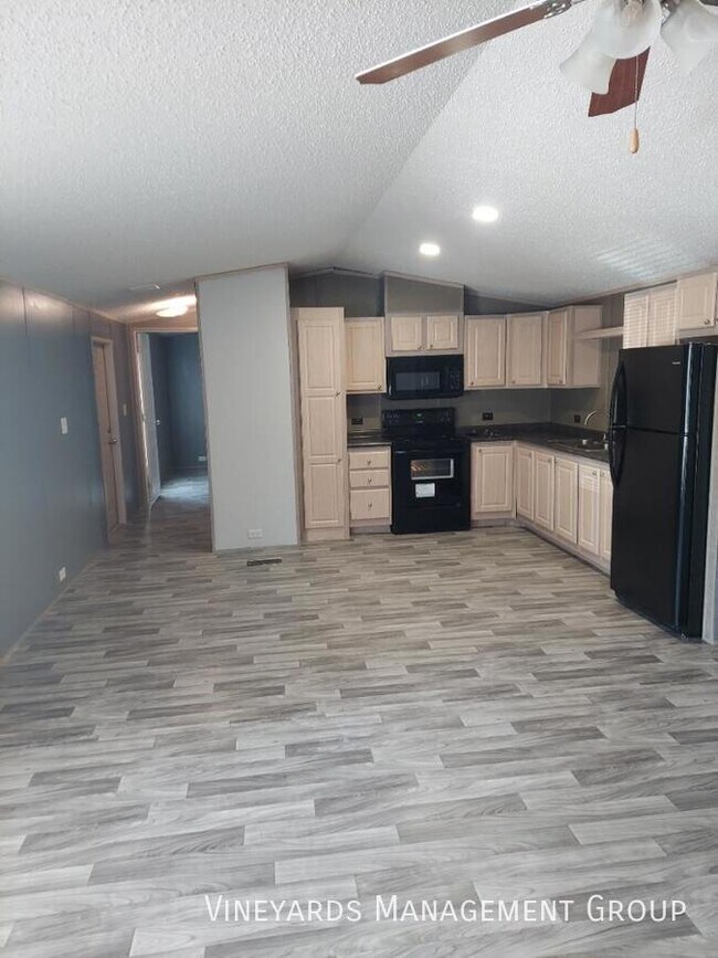 Building Photo - Available Now, Apply Today!