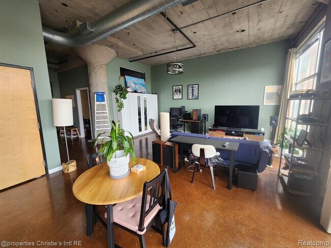 Foto del edificio - 55 W Canfield St