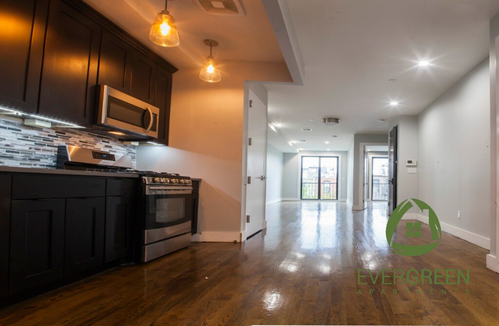 Foto principal - 269 Linden St