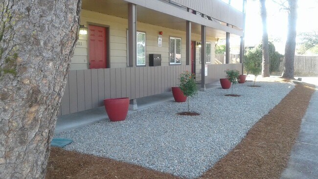 Exterior of 4-Plex - 1109 16th St SE