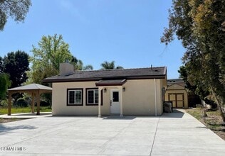 Building Photo - 619 Crestview Ave