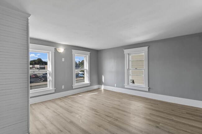 Building Photo - 1428 N 11th St